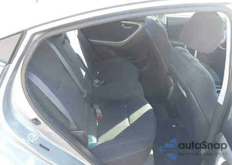 2015 Hyundai Elantra Se z USA, uszkodzony, nr VIN 5NPDH4AE4FH614525